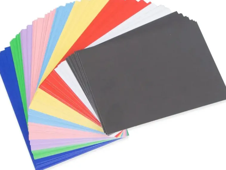 Ei merkkiä Askartelutarvikkeet-Askartelukartonkipaketti A6 210 G 70 Kpl