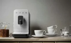 Smeg Kahvi Ja Tee-Bcc01Blmeu Kahviautomaatti, Musta