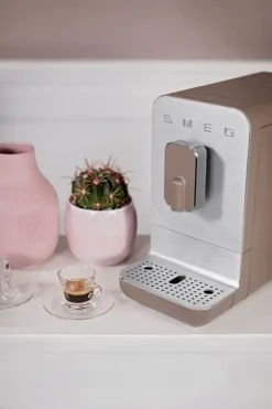 Smeg Kahvi Ja Tee-Bcc01Tpmeu Kahviautomaatti, Taupe