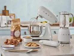 Smeg Ruoanvalmistuskoneet-Sauvasekoitinsetti, Valkoinen